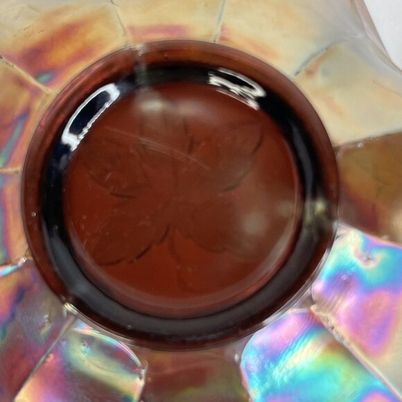 Vintage Fenton Glass Grape and Vine Pattern Amethyst Iridescent Bowl Candy Dish - Picture 9 of 11